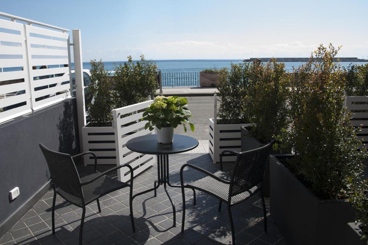 Ag Luxury Rooms Giardini-Naxos Exterior foto