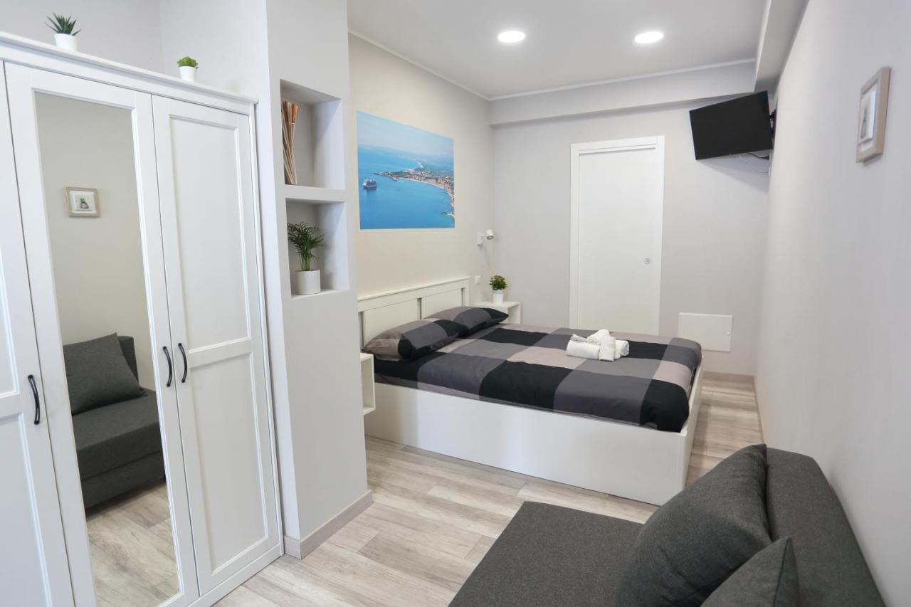 Ag Luxury Rooms Giardini-Naxos Exterior foto